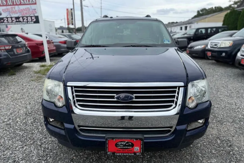 2008 Ford Explorer XLT photo 1