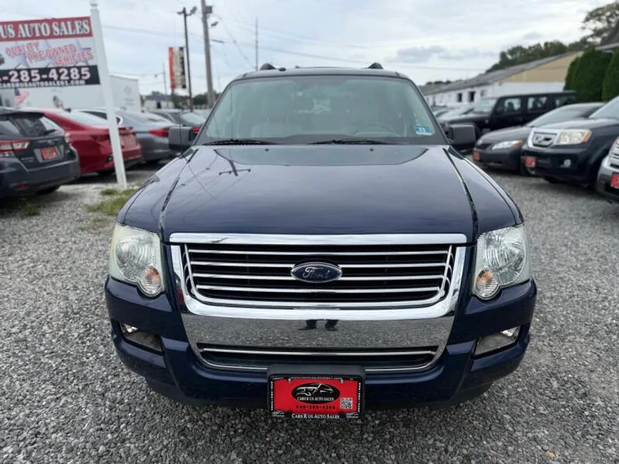 2008 Ford Explorer XLT photo 1