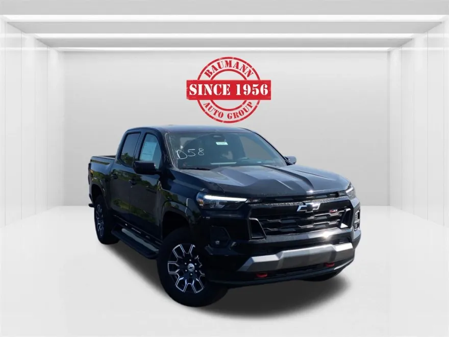 2026 Chevrolet Colorado Z71 photo 1