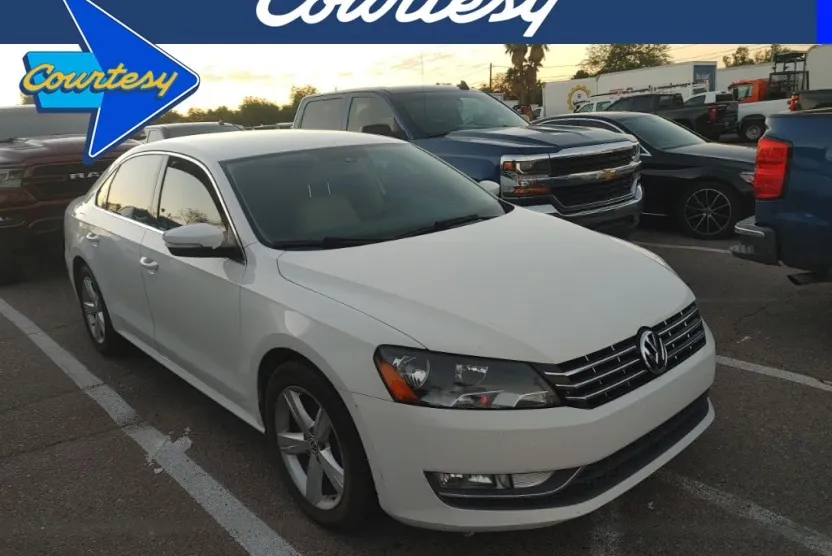 2015 Volkswagen Passat Limited photo 1