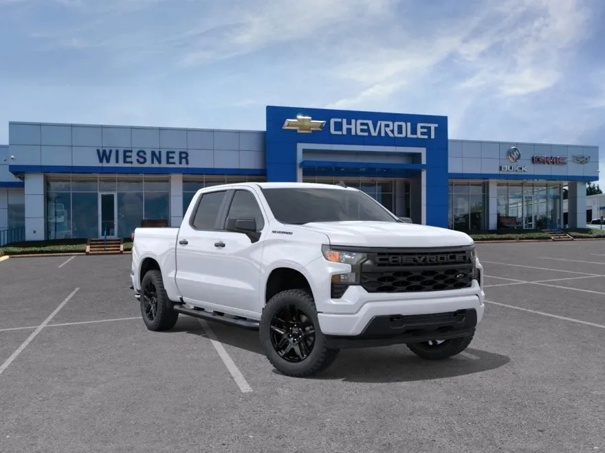 2025 Chevrolet Silverado 1500 Custom photo 1