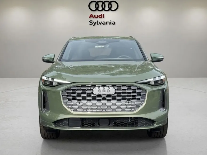 2025 Audi Q5 2.0T Premium Plus photo 1