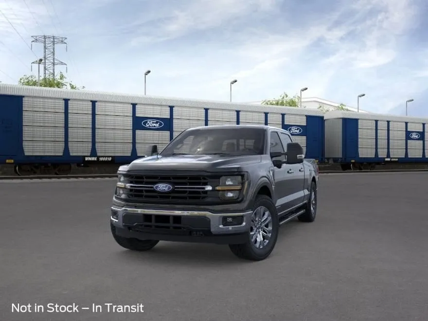 2025 Ford F-150 XLT photo 1