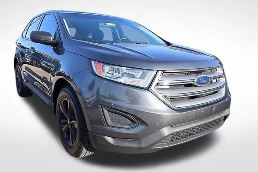 2017 Ford Edge SE photo 1