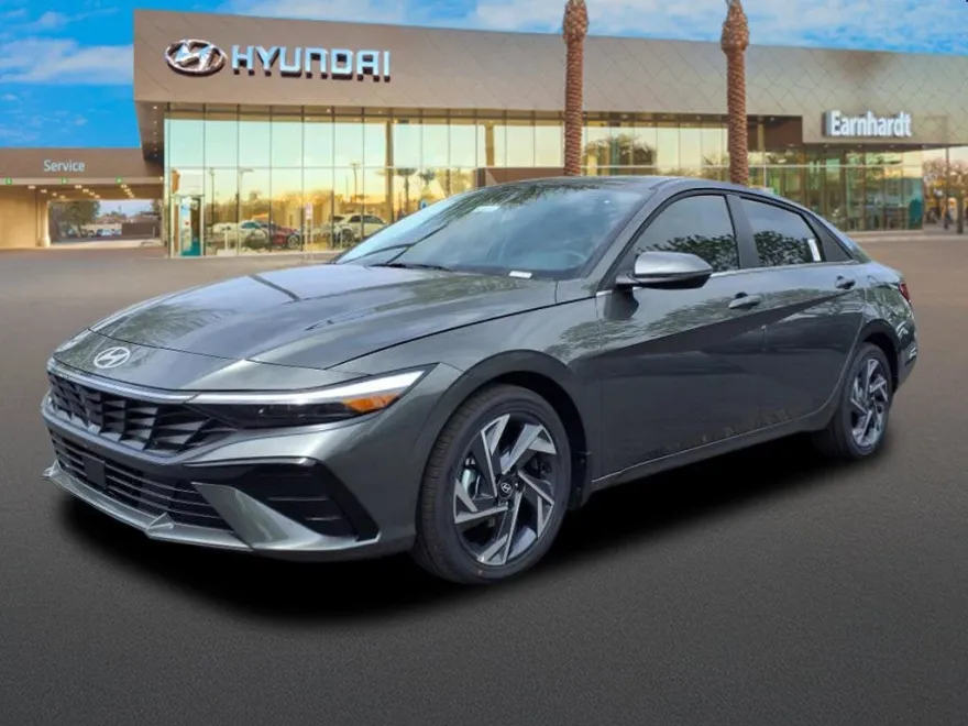 2025 Hyundai Elantra Limited photo 1
