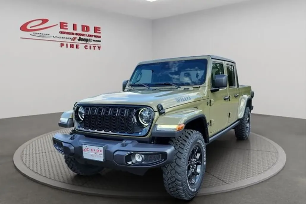 2025 Jeep Gladiator Willys photo 1