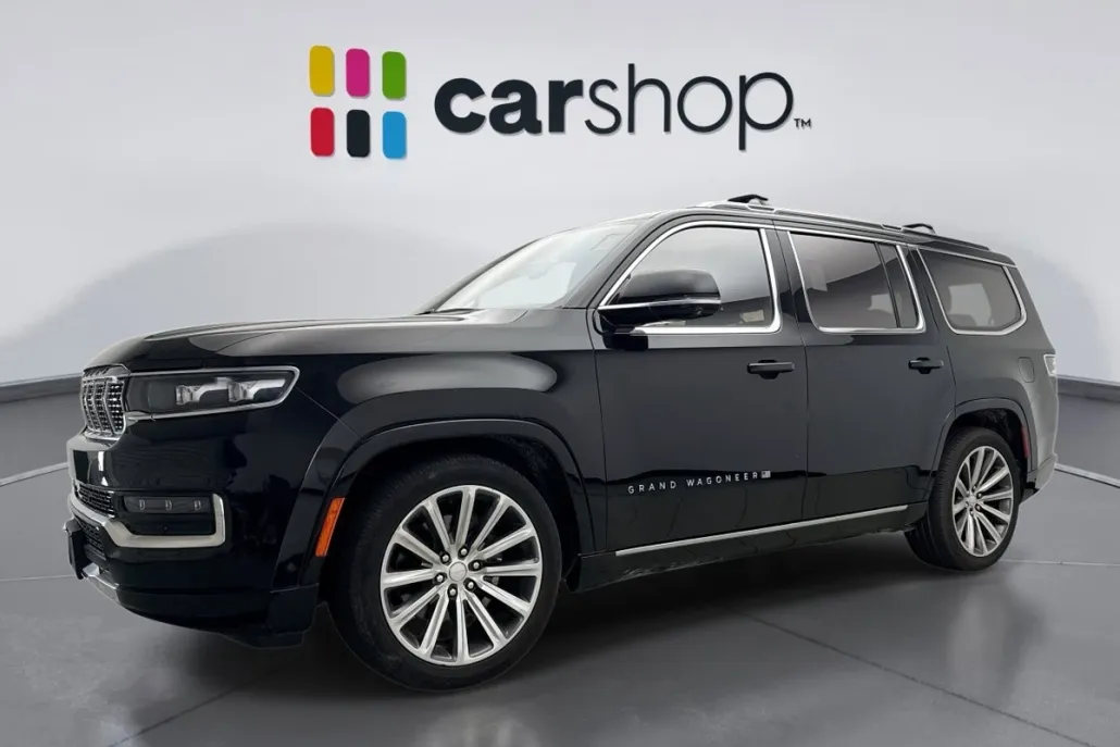 2022 Jeep Grand Wagoneer II photo 1