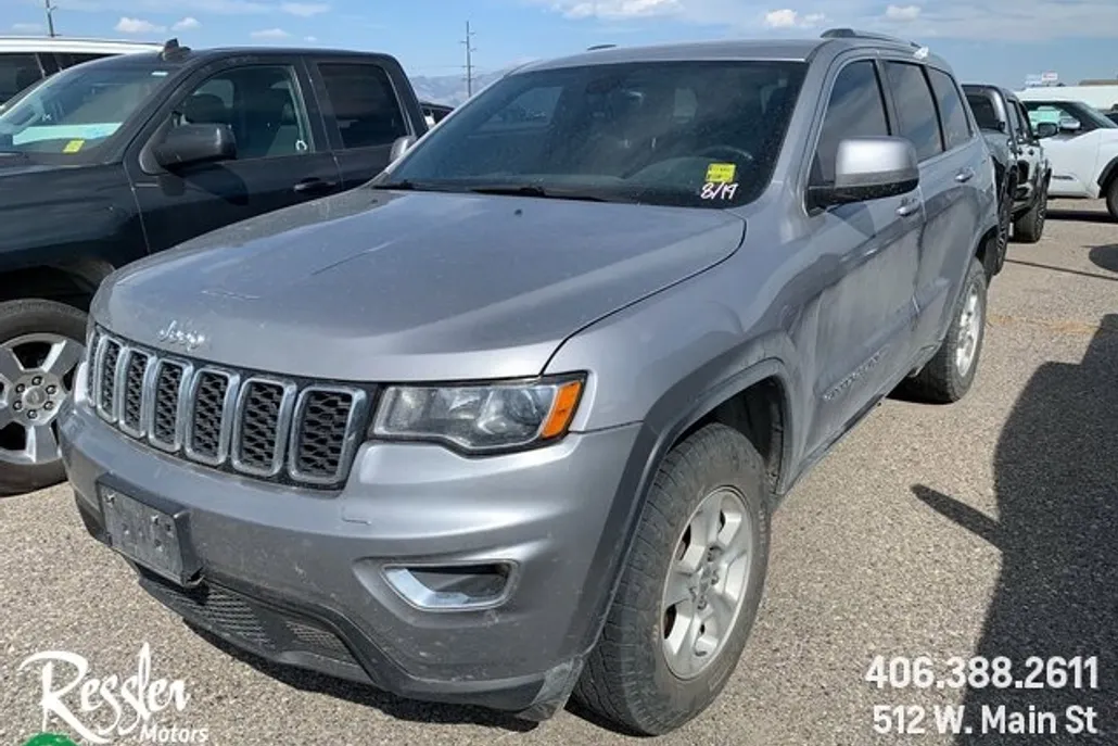 2017 Jeep Grand Cherokee Laredo photo 1