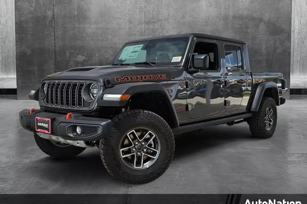 2025 Jeep Gladiator Mojave photo 1