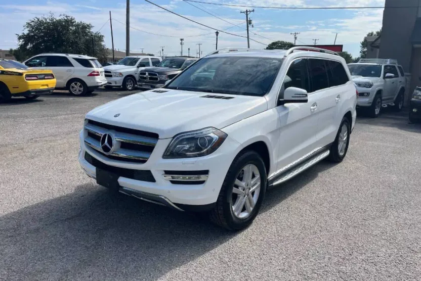 2015 Mercedes Benz GL 450 photo 1