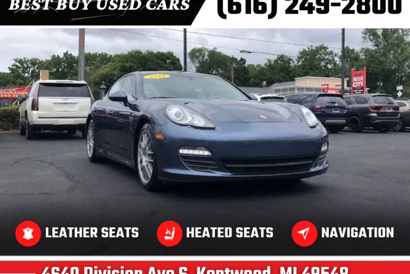 2013 Porsche Panamera Base photo 1