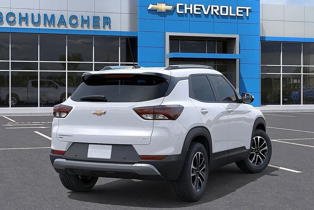 2026 Chevrolet Trailblazer LT photo 1