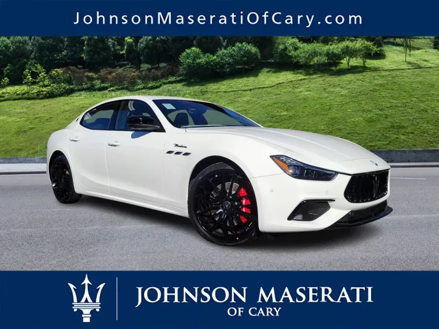 2024 Maserati Ghibli Modena Q4 photo 1
