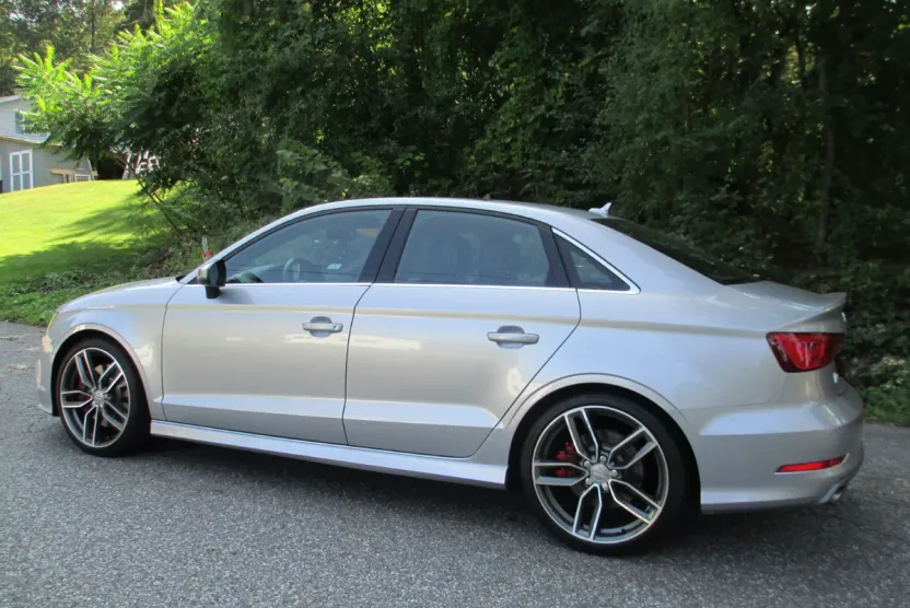 2016 Audi S3 Premium Plus photo 1