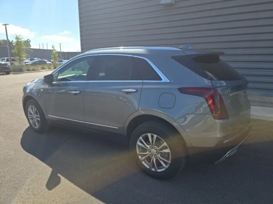 2021 Cadillac XT5 Premium Luxury photo 1