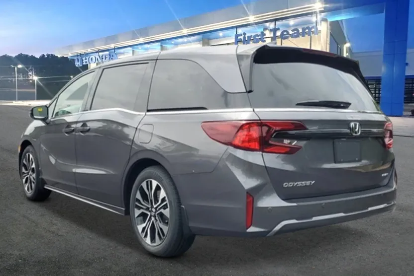 2026 Honda Odyssey Elite photo 1