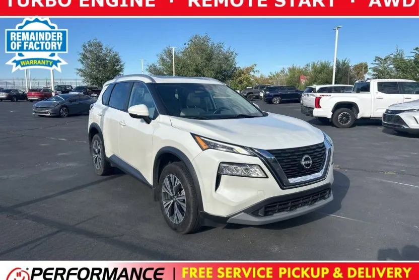 2022 Nissan Rogue SV photo 1