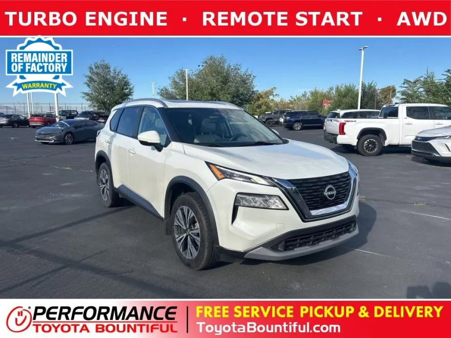 2022 Nissan Rogue SV photo 1