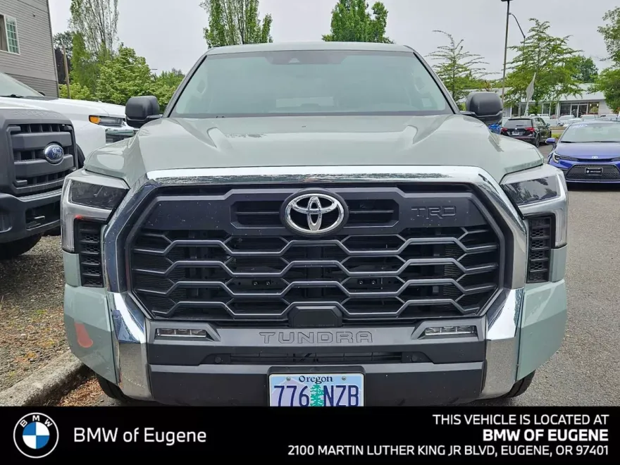 2024 Toyota Tundra SR5 photo 1