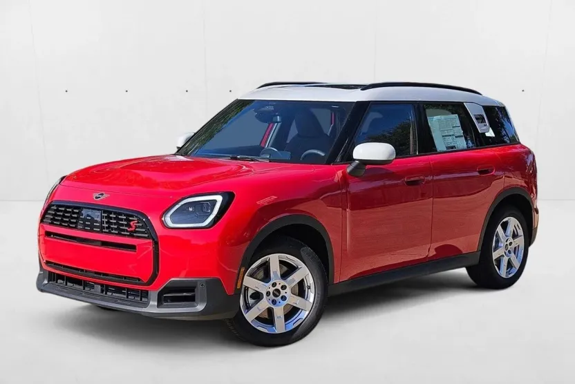 2025 Mini Countryman S ALL4 photo 1