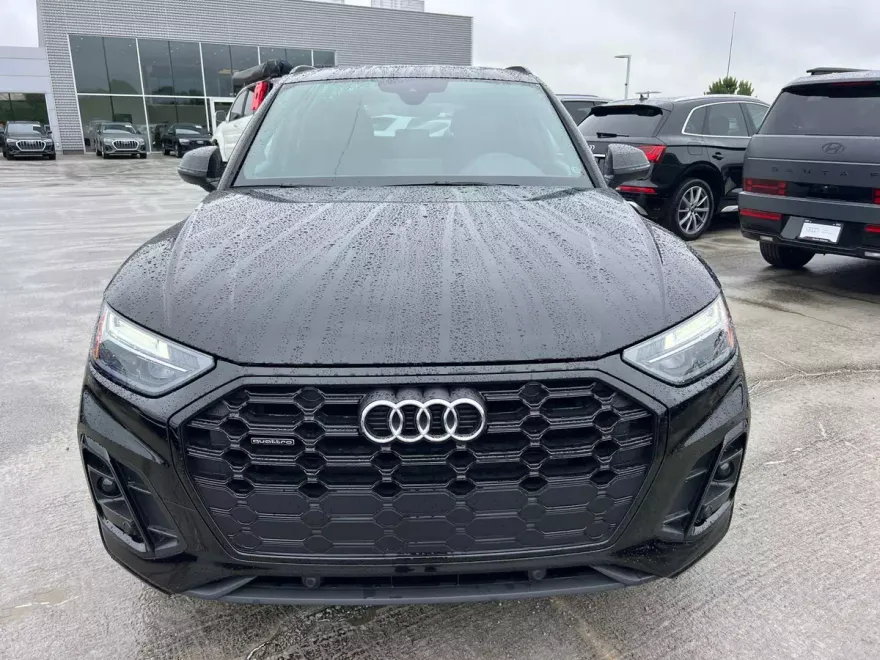 2025 Audi Q5 S line Premium photo 1