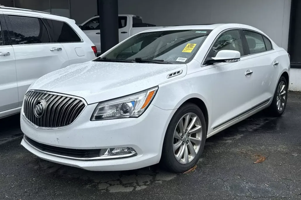 2016 Buick LaCrosse Leather photo 1