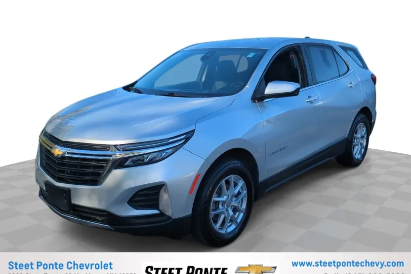 2022 Chevrolet Equinox LT photo 1