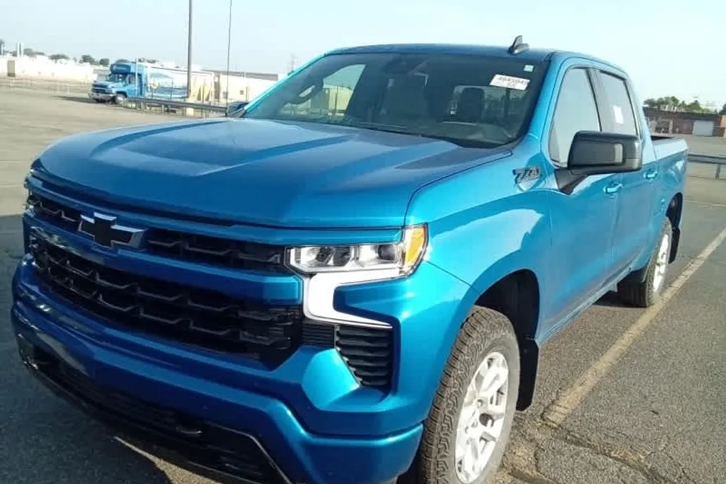 2023 Chevrolet Silverado 1500 RST photo 1