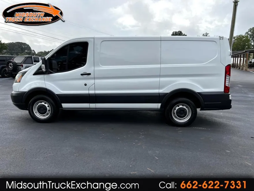 2018 Ford Transit photo 1