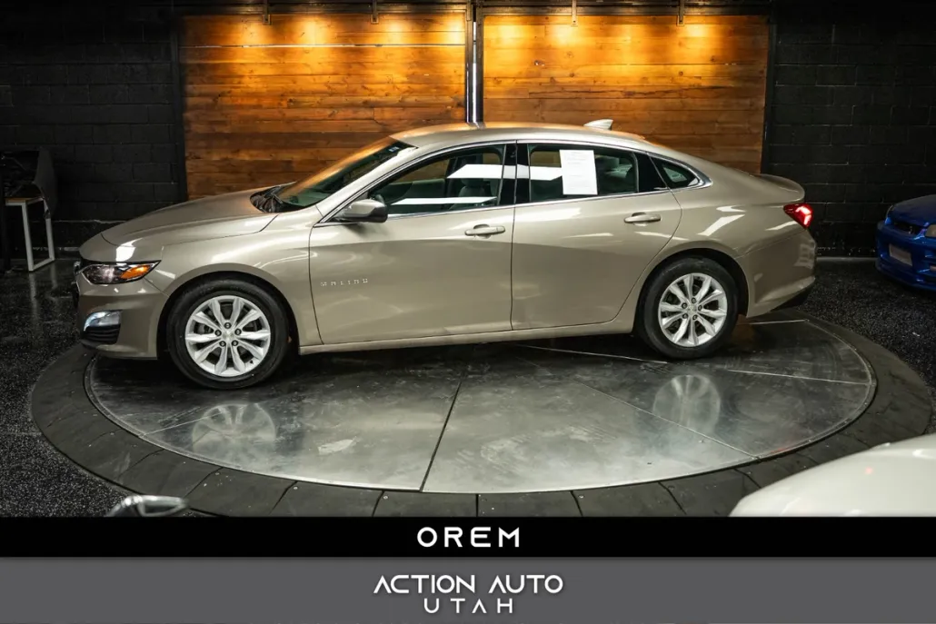 2022 Chevrolet Malibu 1LT photo 1