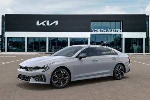 2025 Kia K5 GT-Line photo 3