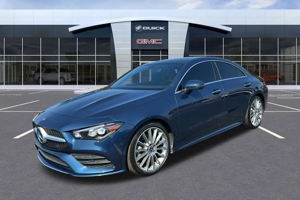 2023 Mercedes Benz CLA 250 photo 1