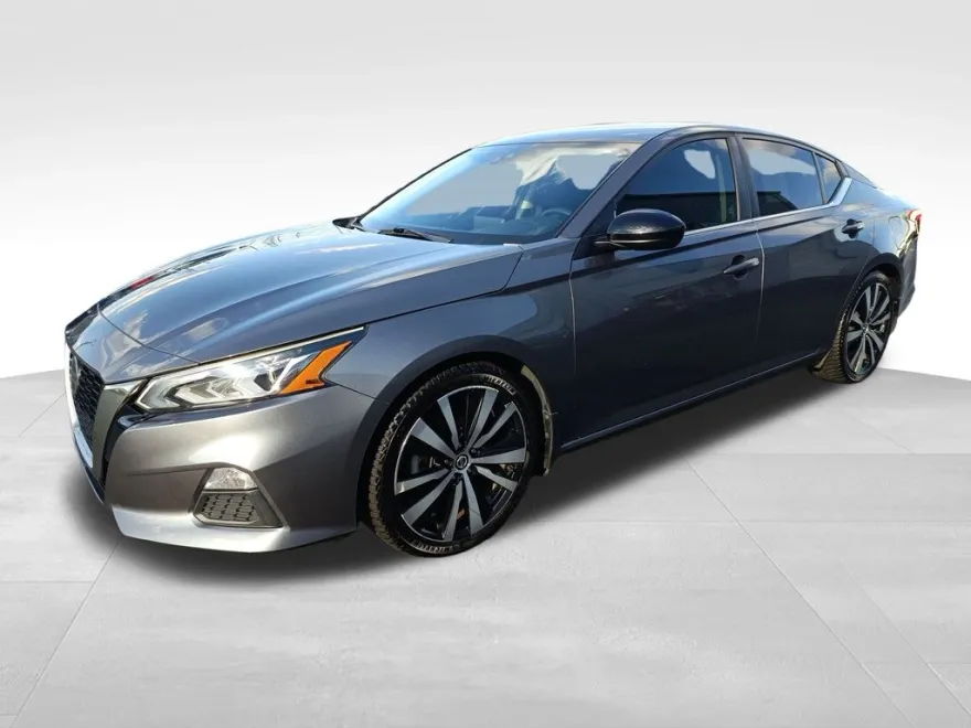 2020 Nissan Altima 2.5 SR photo 1