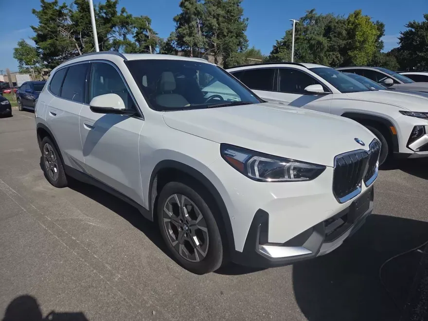 2023 Bmw X1 XDrive28i photo 1