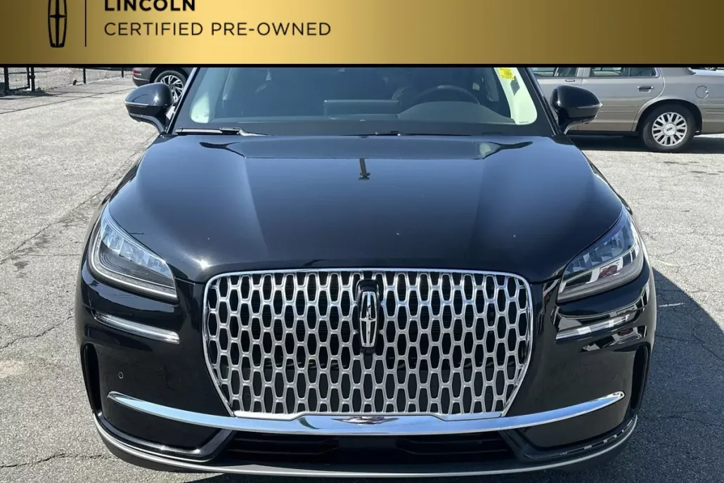 2024 Lincoln Corsair Premiere photo 1