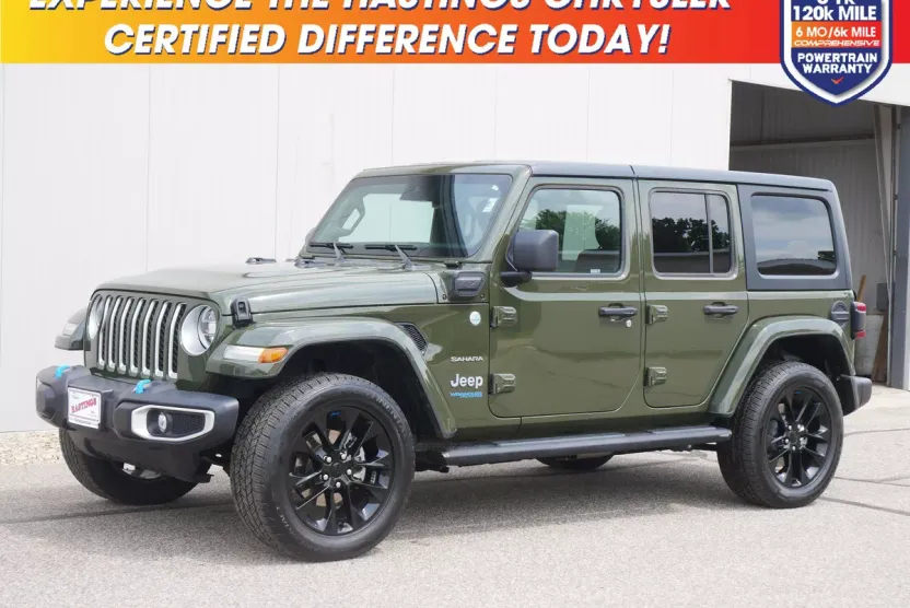 2022 Jeep Wrangler 4xe Unlimited Sahara photo 1