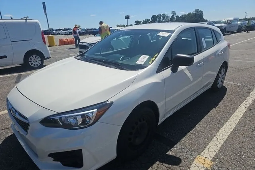 2018 Subaru Impreza 2.0i photo 1