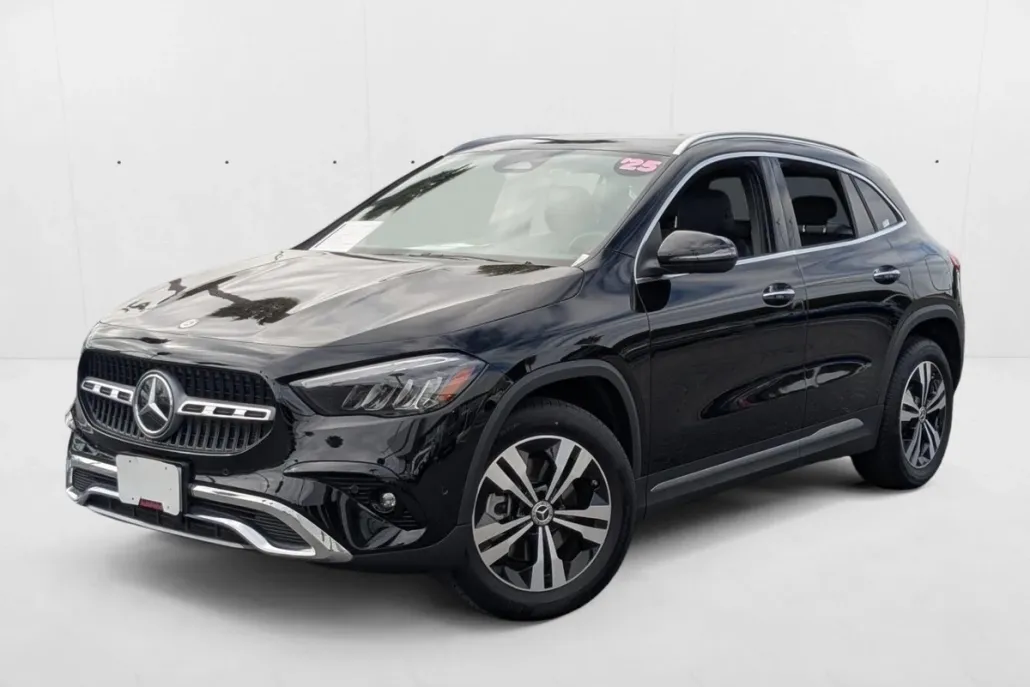 2025 Mercedes Benz GLA 250 photo 1