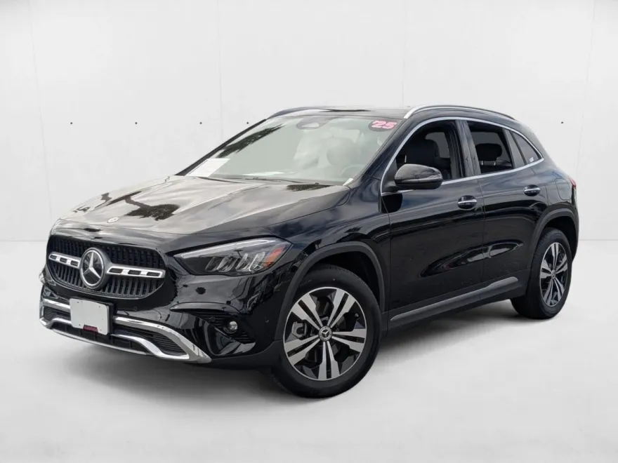 2025 Mercedes Benz GLA 250 photo 1
