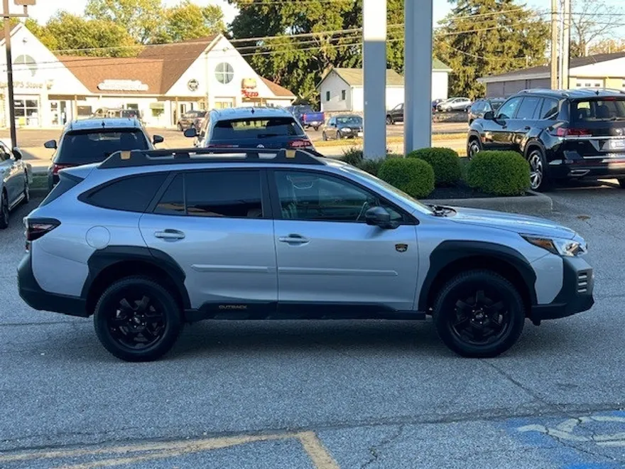 2022 Subaru Outback Wilderness photo 1