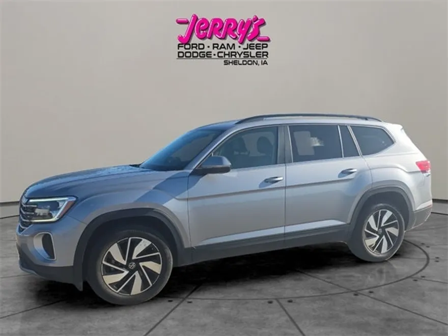 2024 Volkswagen Atlas SE Technology photo 1