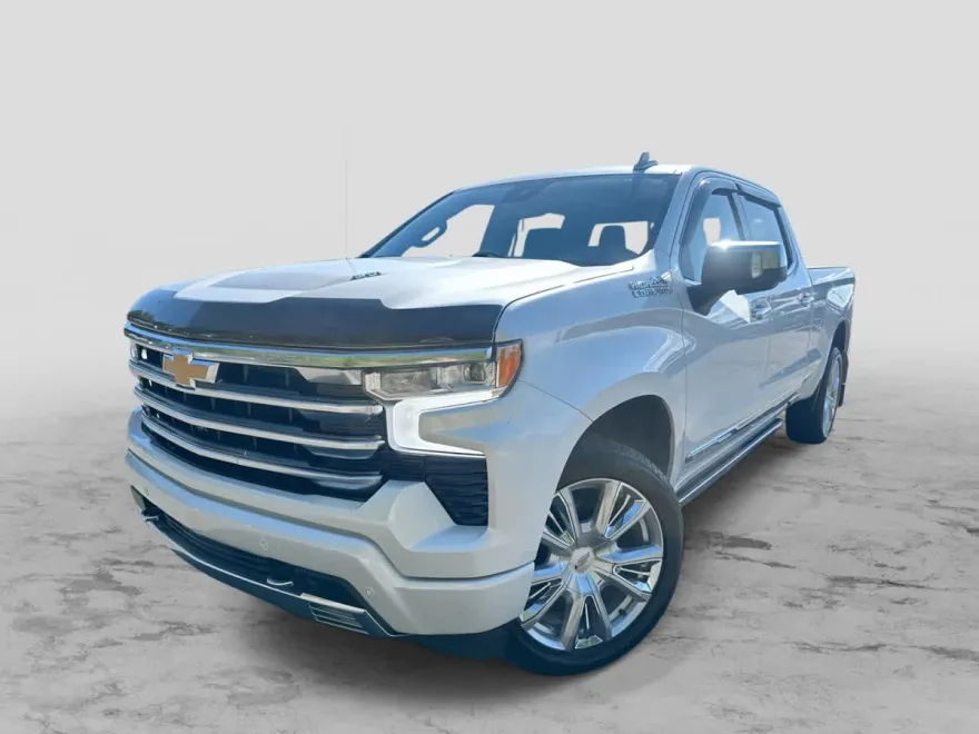 2024 Chevrolet Silverado 1500 High Country photo 1