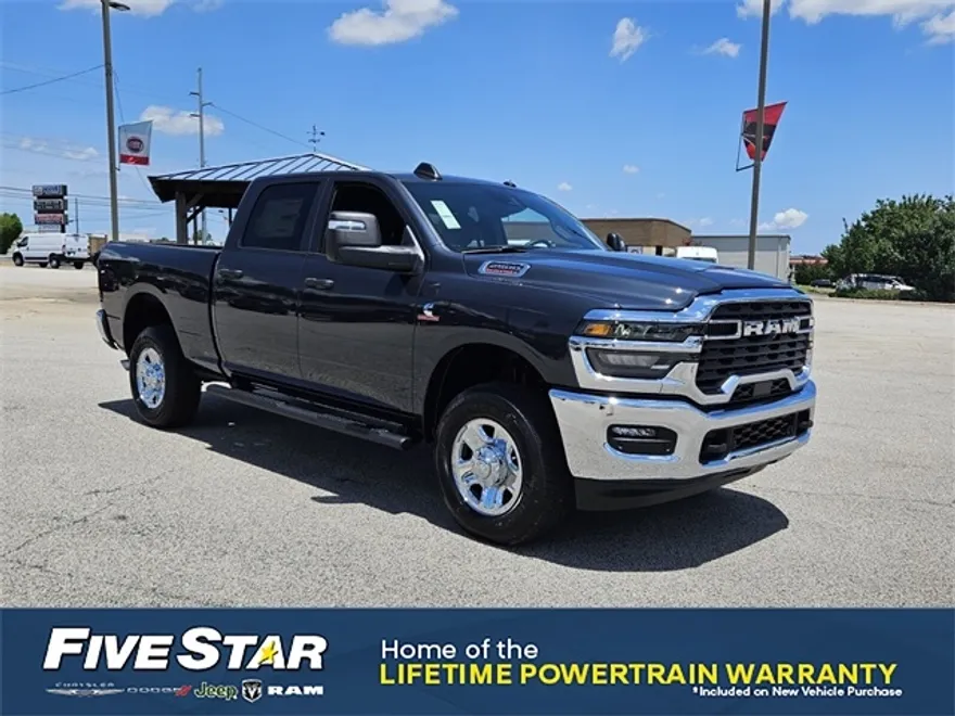 2025 Ram 2500 Tradesman photo 1