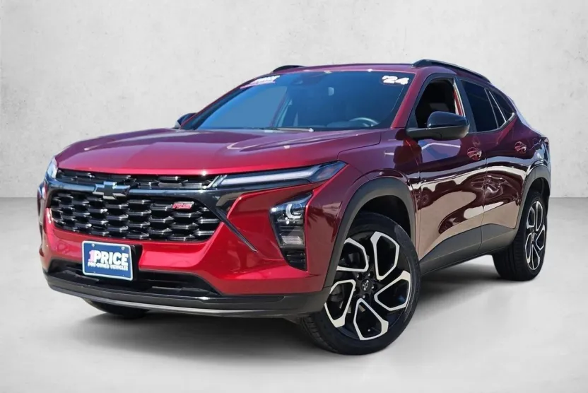 2024 Chevrolet Trax photo 1