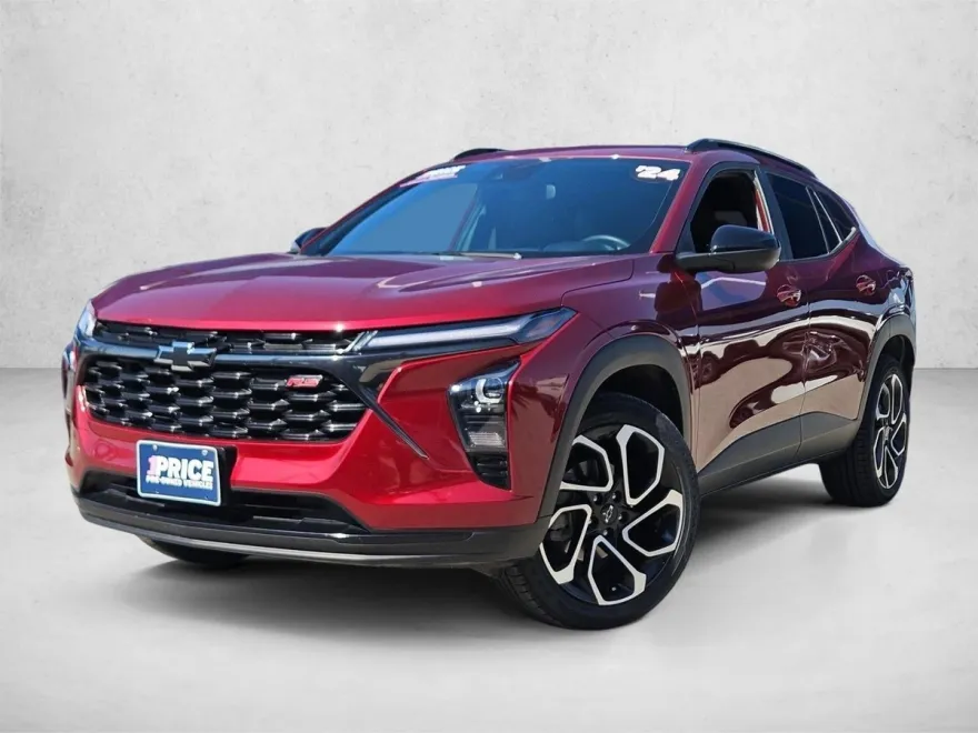 2024 Chevrolet Trax photo 1