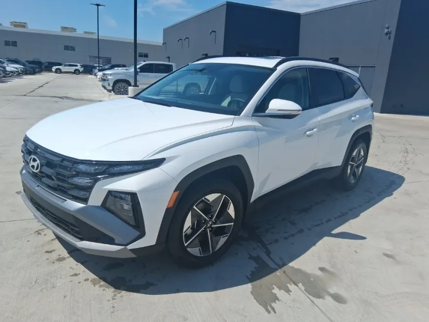 2025 Hyundai Tucson SEL Convenience photo 1