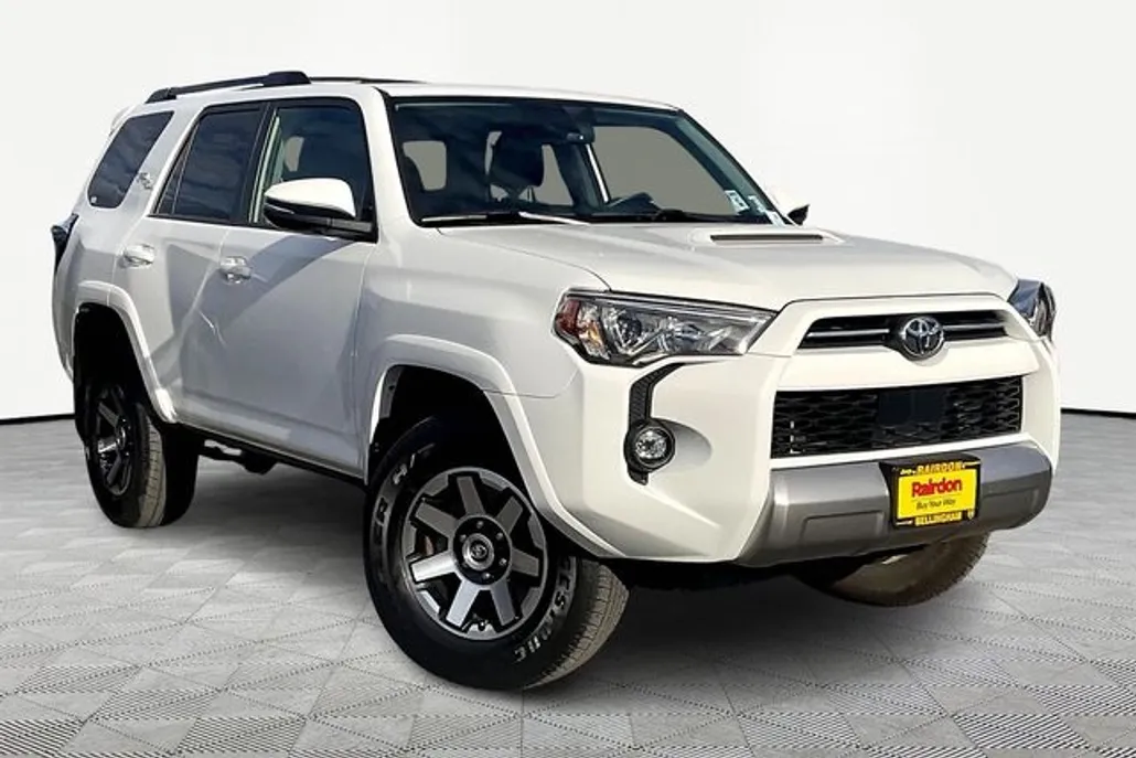 2021 Toyota 4Runner TRD Off-Road Premium photo 1