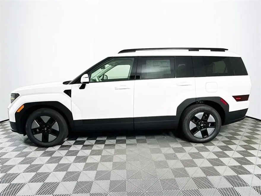 2026 Hyundai Santa Fe SEL photo 1