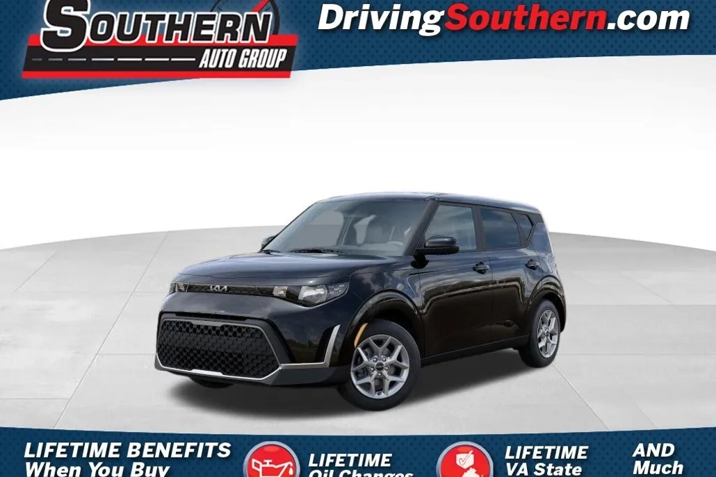 2025 Kia Soul LX photo 1