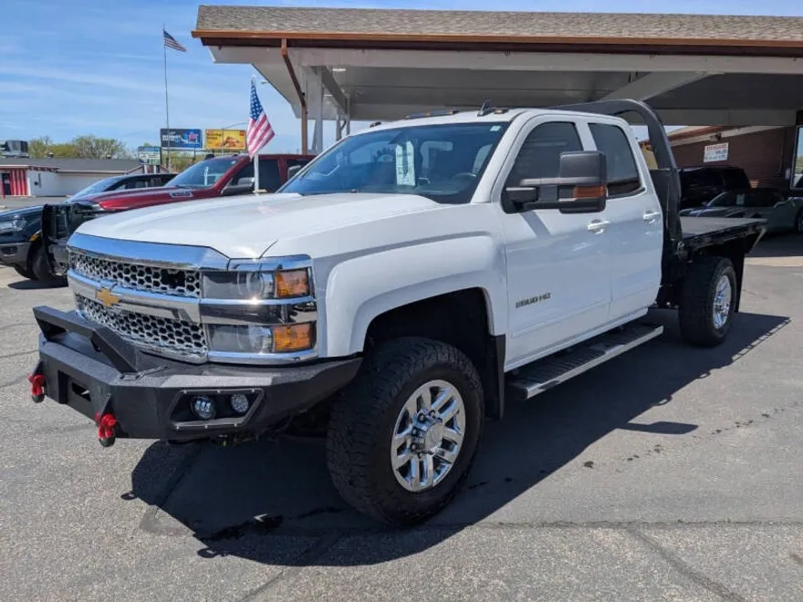 2019 Chevrolet Silverado 2500HD LT photo 1